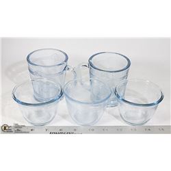 VINTAGE FIRE KING SAPPHIRE 2 MUGS + 3 CUSTARD CUPS