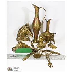 BOX OF ASSORTED ESTATE BRASS