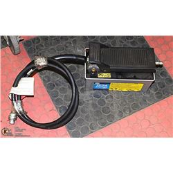 AIR/ HYDRAULIC PUMP MAX CAPACITY 10,000 PSI