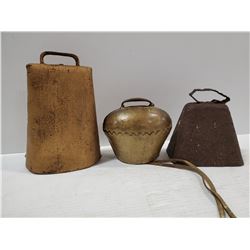 LOT OF 3 VINTAGE COW BELLS