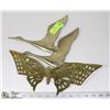 Image 1 : 3 BRASS BUTTERFLY'S & GEESE WALL DECOR