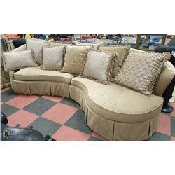 VELVET SECTIONAL CIRCULAR STYLE COUCH, EXTRA