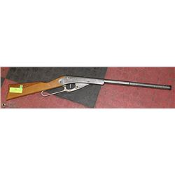 DAISY VINTAGE MODEL 36 BB GUN  HAS SUPER GOOD