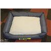 Image 1 : LARGE PREMIUM QUALITY PET BED
