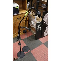 FLOOR LAMPS BLACK METALFLEXIBLE GOOSENECK 52"