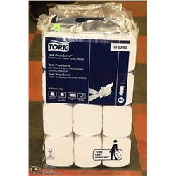 PACK OF TORK BRAND CONTINUIOUS HAND TOWEL