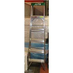 6 FOOT ALUMINUM LADDER