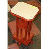 Image 1 : SIDE TABLE 25" TALL ONE SHELF