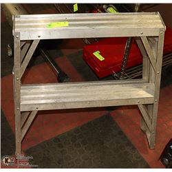 ALUMINUM- 2 FT. STEP LADDER