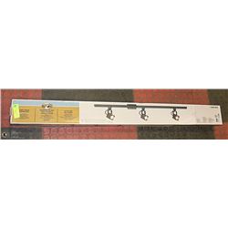 NEW HAMPTON BAY TRACK LIGHT