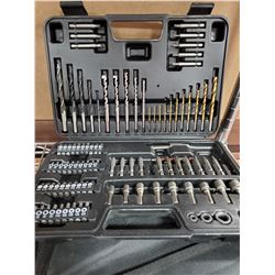 DRILL BIT SET