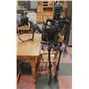 Image 1 : 2 BLACK SKELETONS 62" TALL