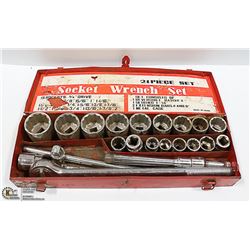 21PC SOCKET AND WRENCH SET