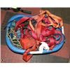 Image 1 : BASKET OF FALL PROTECTION AND STRAPS