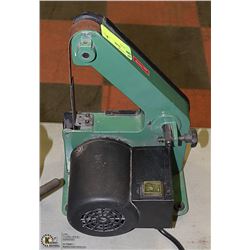 BELT SANDER