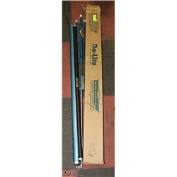 VINTAGE TRIPOD PROJECTOR SCREEN