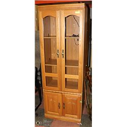 2 DOOR WOOD DISPLAY CABINET 27' X 19" X 76"