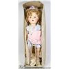 Image 1 : SUSIE STEPPS WALKING DOLL IN BOX