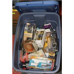 TOTE OF DOOR HANDLES AND LOCKS