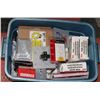 Image 1 : TOTE OF ELECTRICAL STUFF