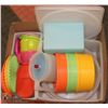 Image 1 : ASSORTED LOT OF TUPPERWARE