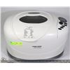Image 1 : BLACK & DECKER ALL IN ONE AUTO BREAD MAKER