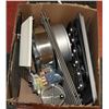Image 1 : LOT OF METAL BAKEWARE