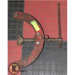 VINTAGE LITTLE GIANT SLACK PULLER