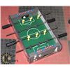 Image 1 : TABLETOP FOOSBALL GAME