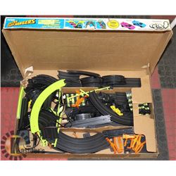 TYCO ULTRA CLIFF HANGERS TRACK FOR SLOT CARS