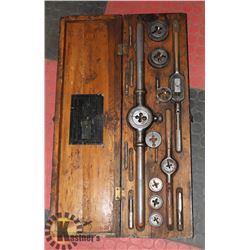 VINTAGE AUTOMOBILE DERBY SCREW PLATE #102A