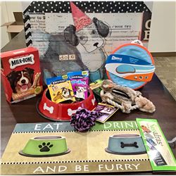 SPOILED DOG HOLIDAY GIFT BOX