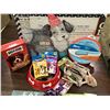 Image 2 : SPOILED DOG HOLIDAY GIFT BOX