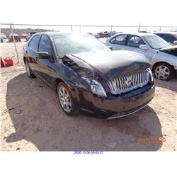 2011 - MERCURY MILAN