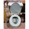 Image 2 : BLUE TONE TOILET