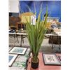Image 1 : FAUX SUCCULENT