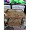 Image 2 : PAIR OF PARLOR TABLES