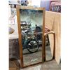 Image 1 : 2 WOODEN FRAMED MIRRORS
