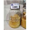 Image 3 : 2 JARS OF HONEYCOMBS & HONEY