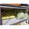 Image 2 : ASSORTED DECORATIVE PILLOWS