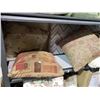 Image 2 : ASSORTED DECORATIVE PILLOWS