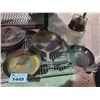 Image 3 : ASSORTED CAST IRON PANTS/POT & OTHER KITCHENWARE