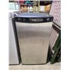 Image 2 : FREEZER & MINI FRIDGE