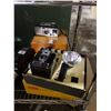 Image 2 : VINTAGE TYPEWRITER, PROJECTOR, & CAMERA EQUIPMENT