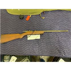 COOEY ACE 1, .22LR, SINGLE SHOT BOLT ACTION, SERIAL # UNKNOWN, COMES WITH SOFT CASE AND TRIGGER