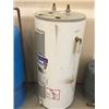 Image 1 : Hot water tank
