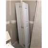 Image 1 : closet doors