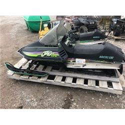 Jag snowmobile