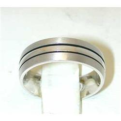 9065 ARTCARVED 14KW Gold Ring