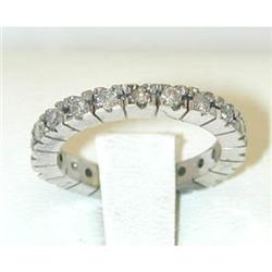 9091 18KW Gold Ring w/ Diamonds